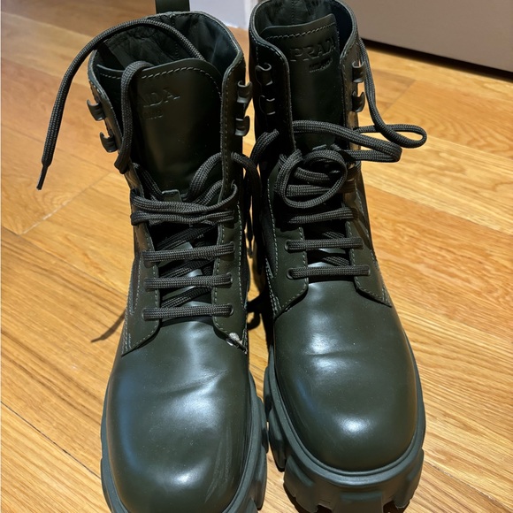 Prada Monolith leather and Re-Nylon boots with pouch (pouch included) - Picture 3 of 6